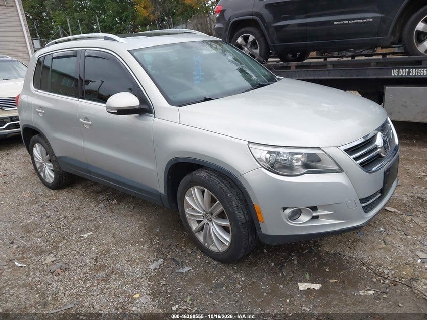 2011 VOLKSWAGEN TIGUAN SEL | WVGBV7AX4BW561652 | UPCARS