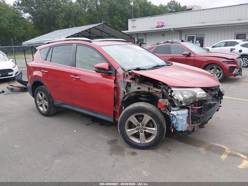 2015 TOYOTA RAV4 XLE | JTMRFREV5FD170516 | UPCARS