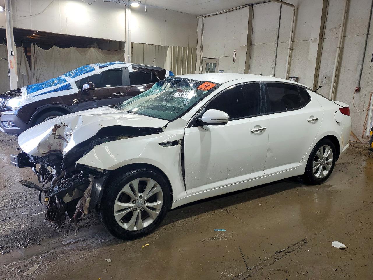 2012 KIA OPTIMA LX | KNAGM4A79C5275327 | UPCARS