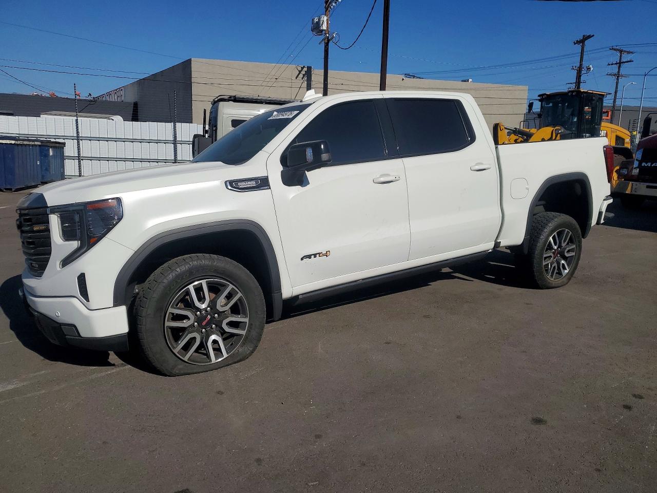 2023 GMC SIERRA K1500 AT4 | 1GTUUEE87PZ194520 | UPCARS