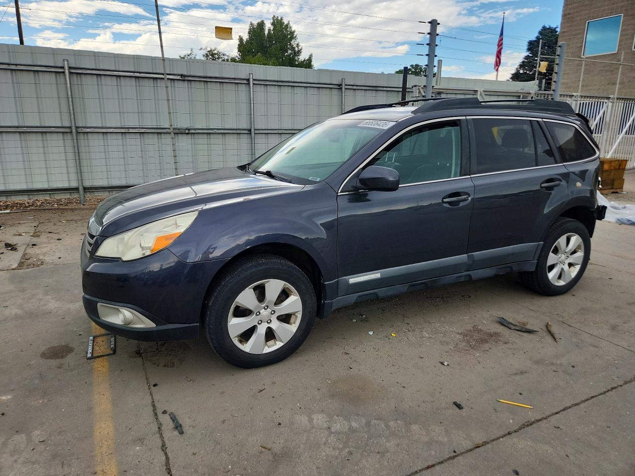 2011 SUBARU OUTBACK 2.5I LIMITED | 4S4BRCLC4B3380771 | UPCARS