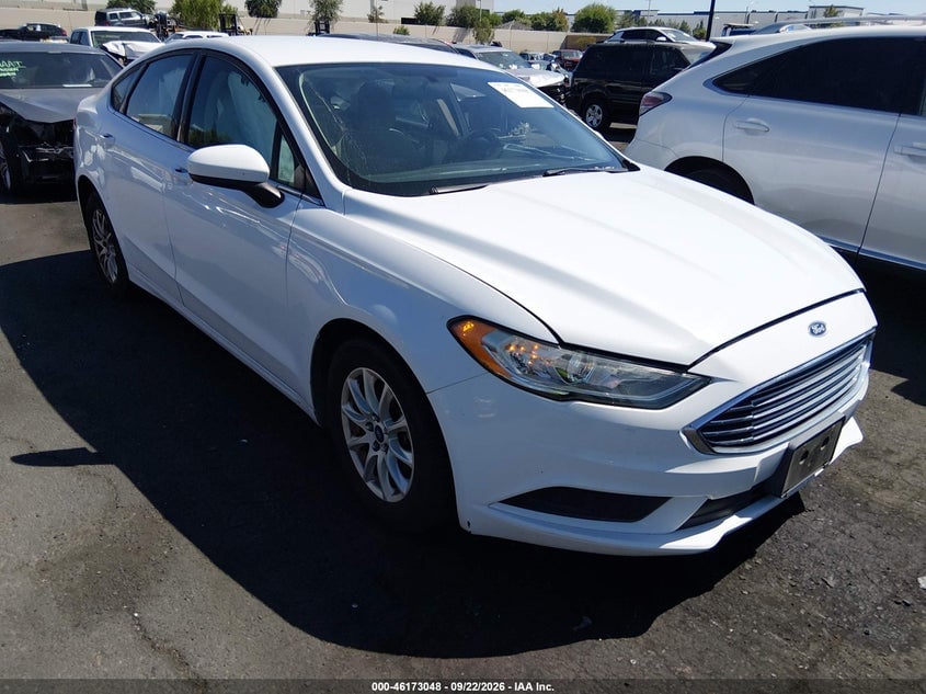 2018 FORD FUSION S | 3FA6P0G75JR181113 | UPCARS