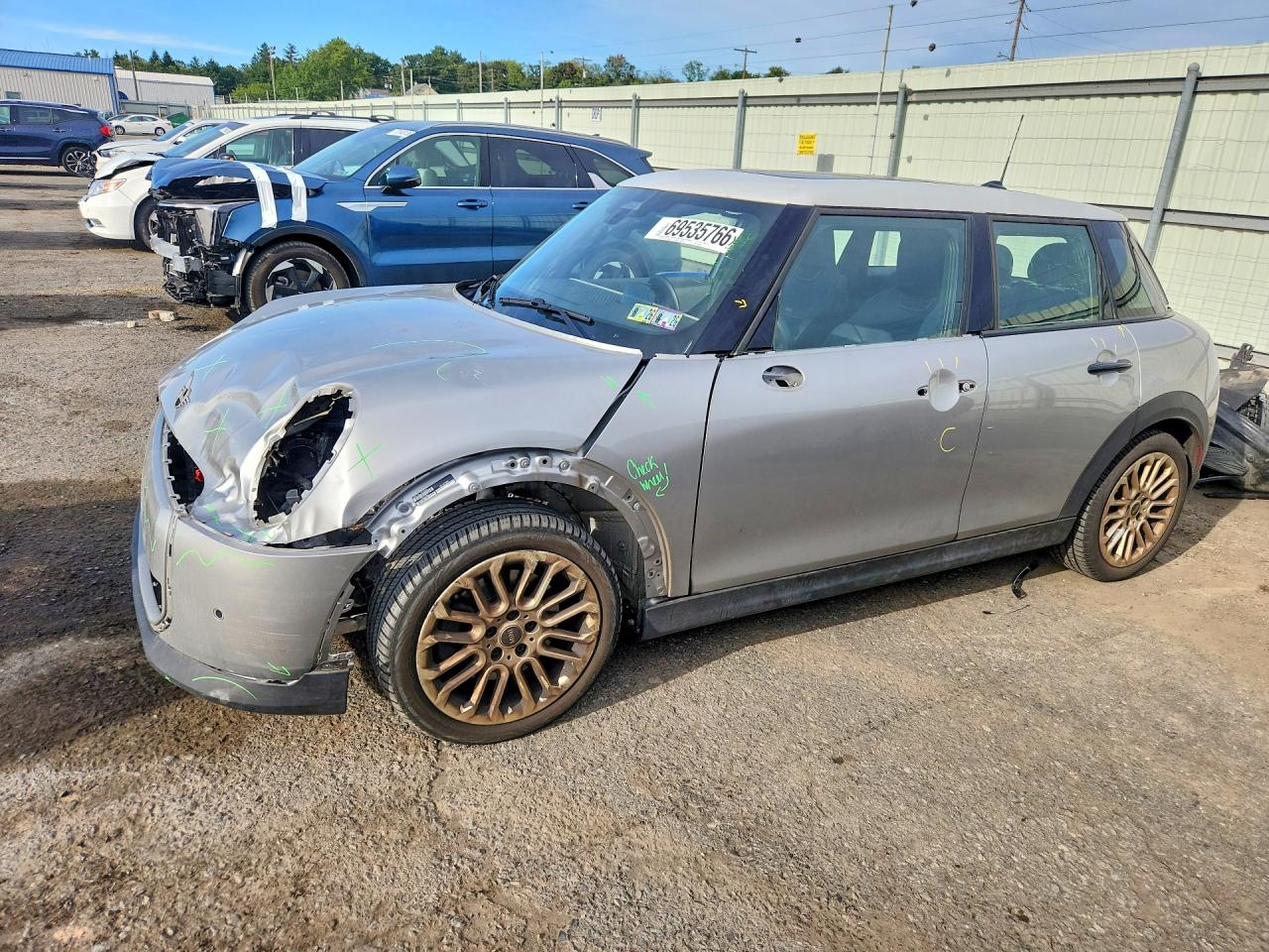 2025 MINI COOPER S | WMW53GD05S2W45828 | UPCARS