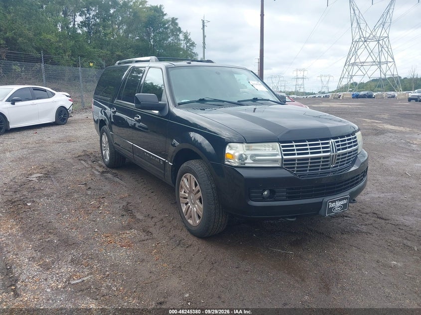 2011 LINCOLN NAVIGATOR L | 5LMJJ3J56BEJ09994 | UPCARS