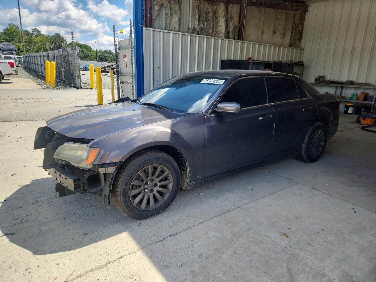 2013 CHRYSLER 300 | 2C3CCAAG2DH553115 | UPCARS
