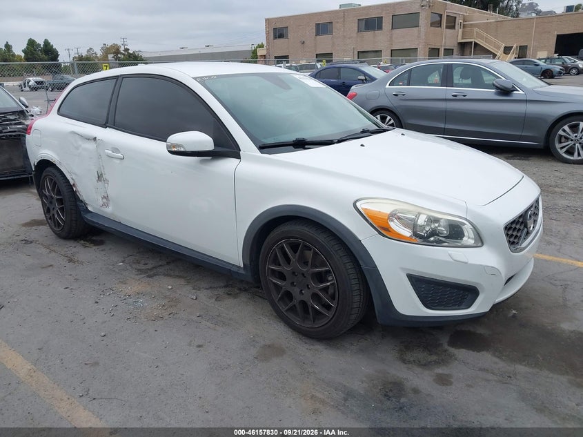 2011 VOLVO C30 T5/T5 R-DESIGN | YV1672MK1B2207382 | UPCARS
