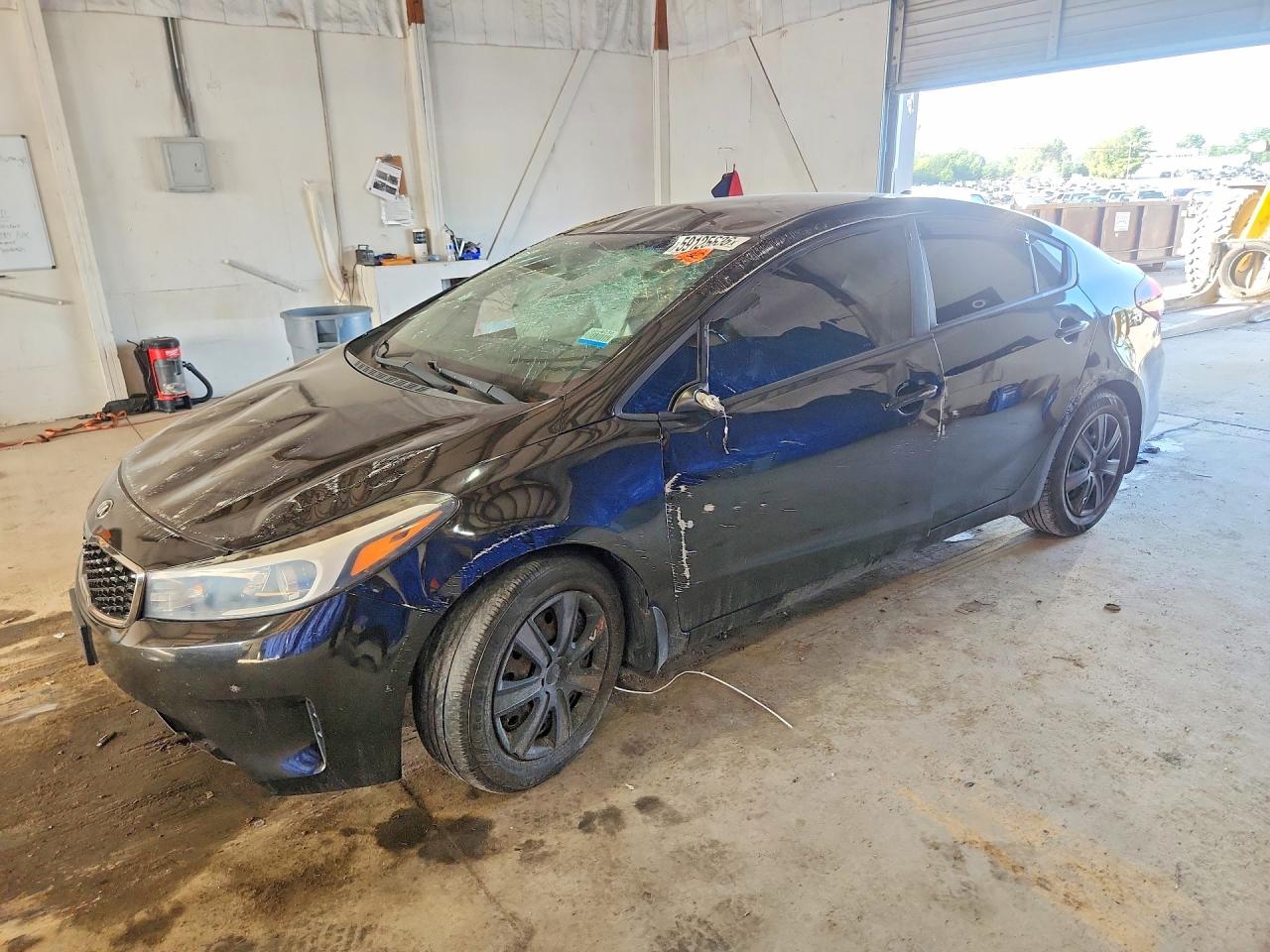 2017 KIA FORTE LX | 3KPFK4A76HE054655 | UPCARS