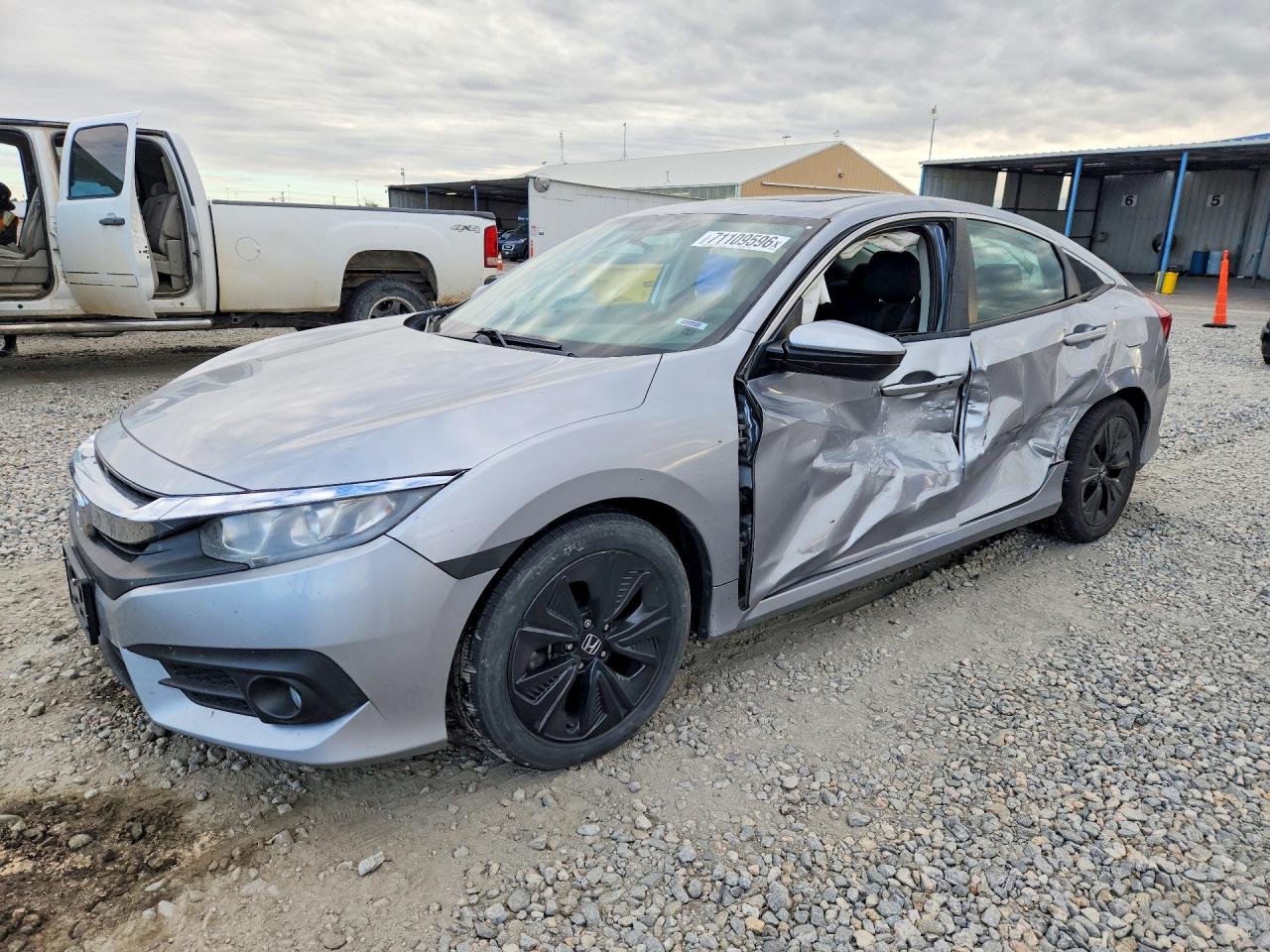 2017 HONDA CIVIC EX | 19XFC1F38HE205769 | UPCARS
