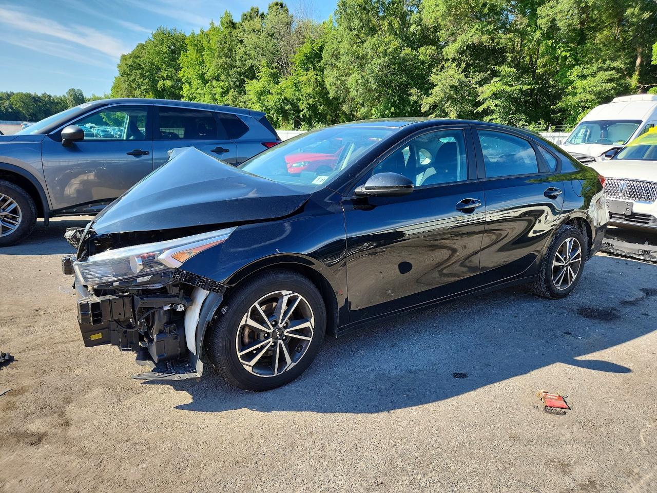 2022 KIA FORTE LXS | 3KPF24AD6NE503656 | UPCARS