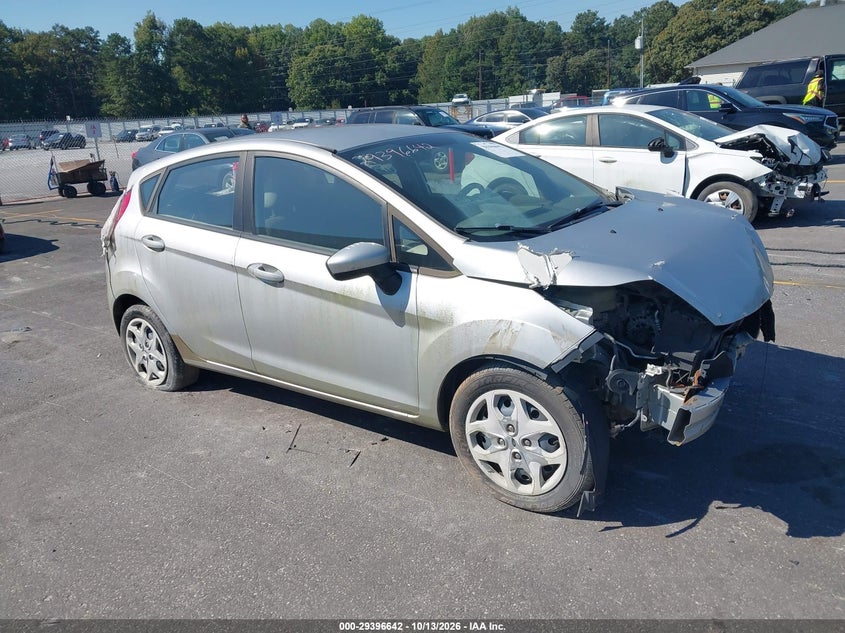 2011 FORD FIESTA SE | 3FADP4EJ4BM186122 | UPCARS
