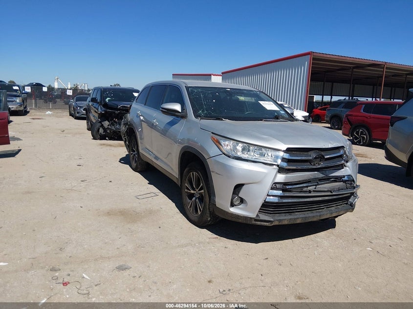 2019 TOYOTA HIGHLANDER LE | 5TDZARFHXKS046862 | UPCARS