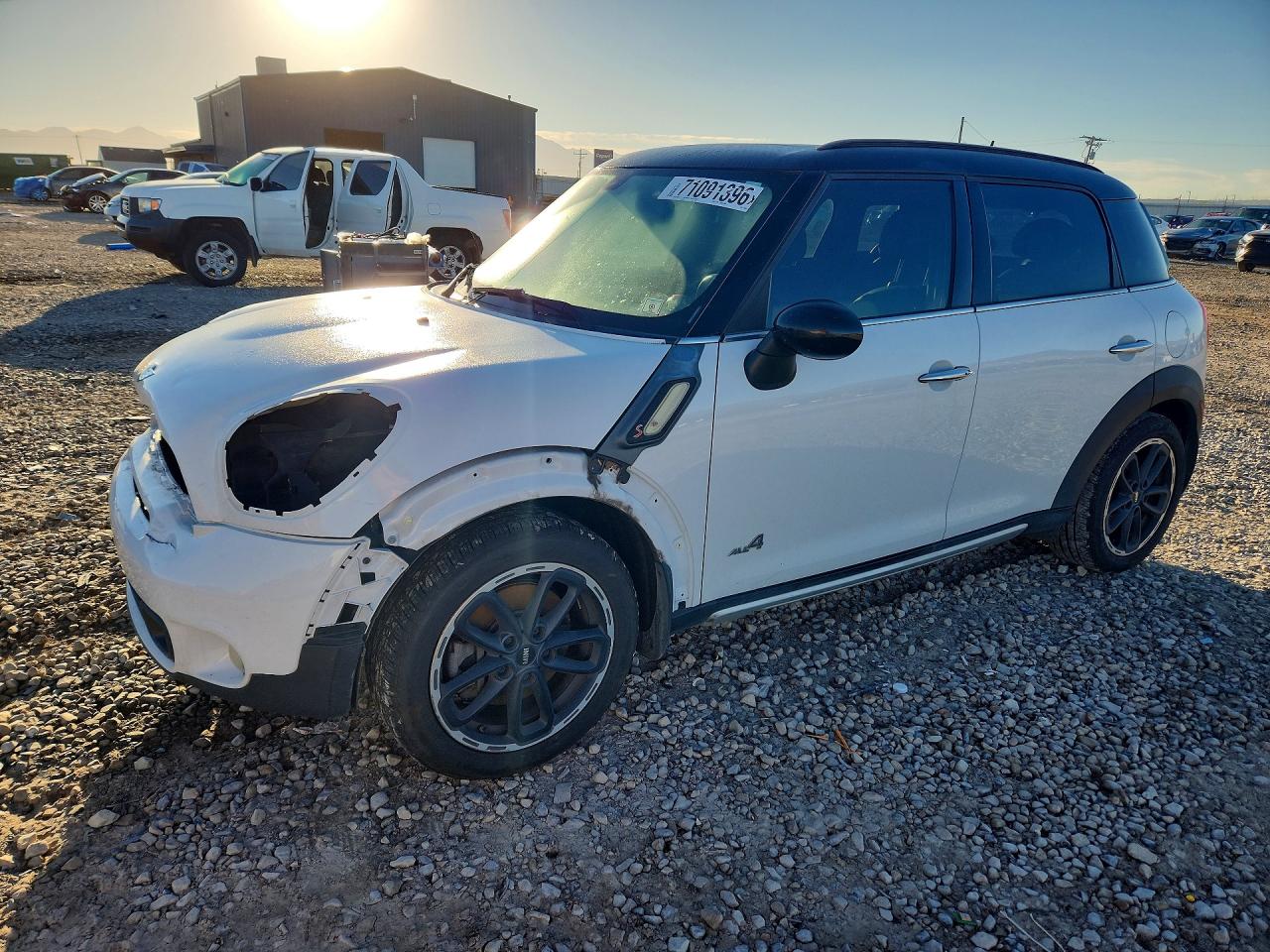 2015 MINI COOPER S COUNTRYMAN | WMWZC5C56FWP46927 | UPCARS