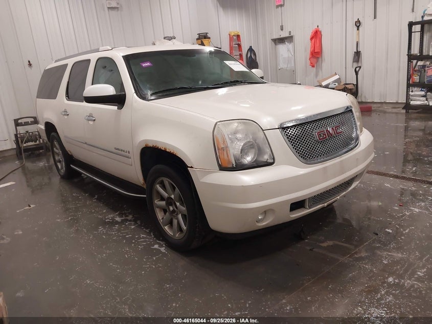 2009 GMC YUKON XL 1500 DENALI | 1GKFK06279R209942 | UPCARS