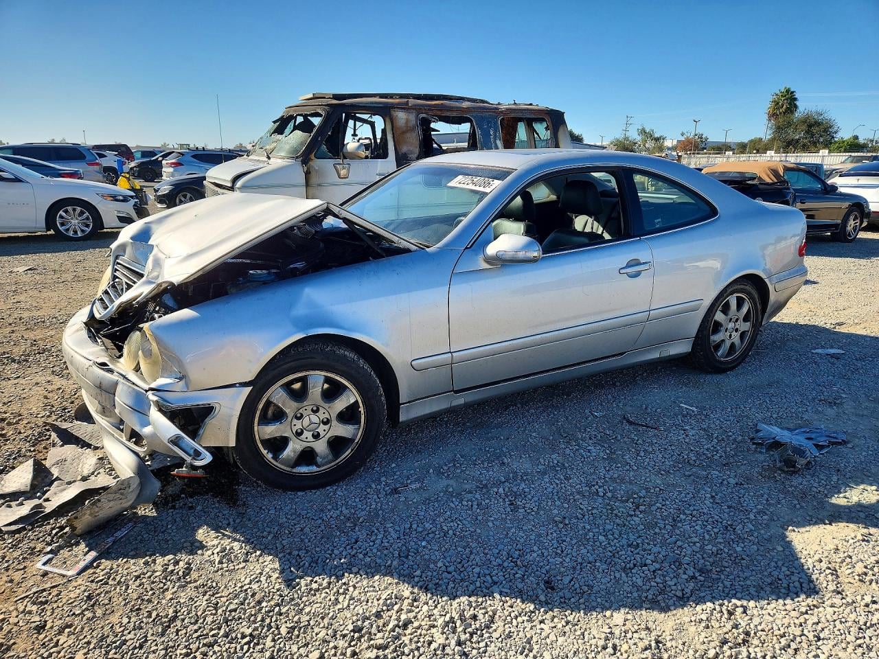 2001 MERCEDES-BENZ CLK-CLASS 320 | WDBLJ65G71F184904 | UPCARS