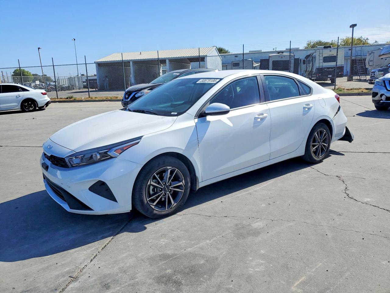 2023 KIA FORTE LXS | 3KPF24AD3PE617598 | UPCARS