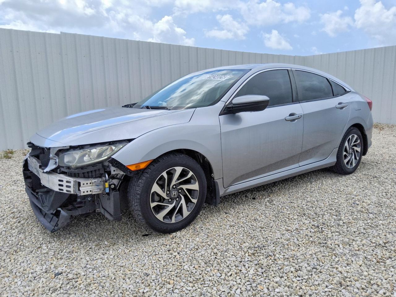 2017 HONDA CIVIC EX | 19XFC2F71HE046201 | UPCARS