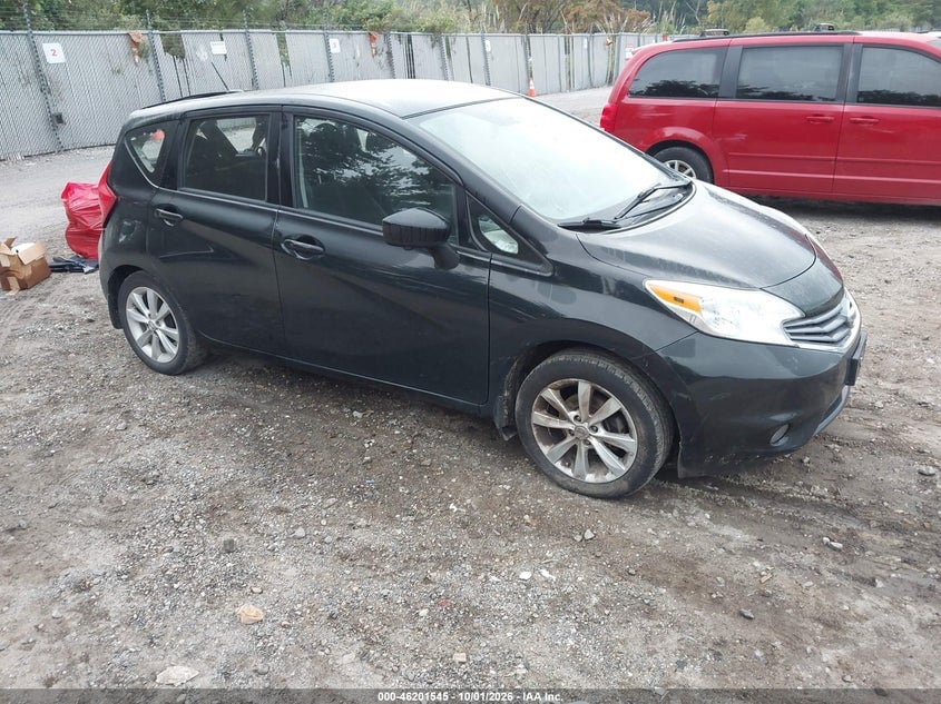 2015 NISSAN VERSA NOTE SL | 3N1CE2CP3FL396345 | UPCARS