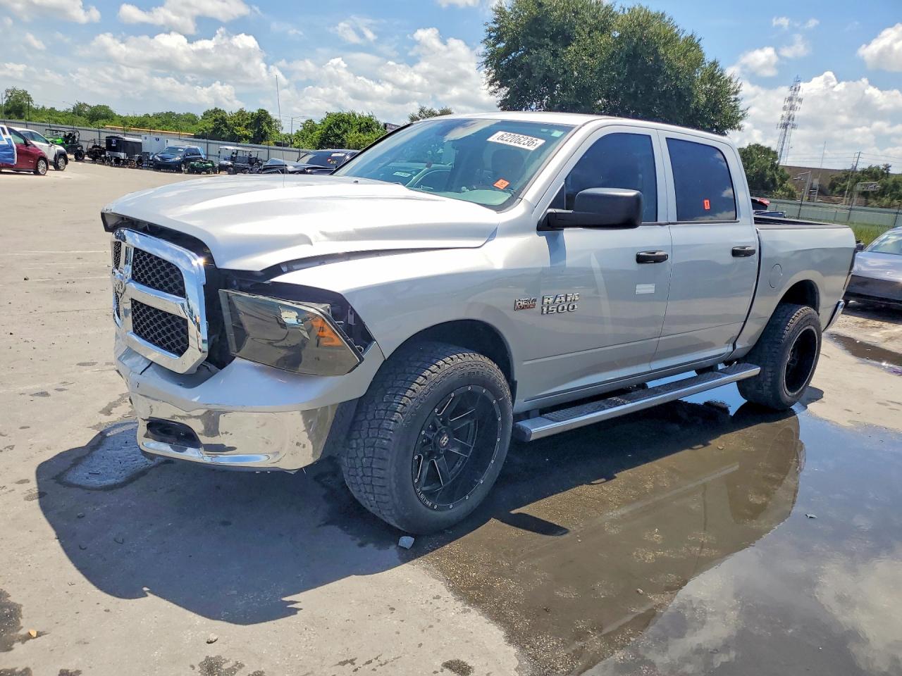 2015 RAM 1500 ST | 1C6RR7KT5FS503976 | UPCARS