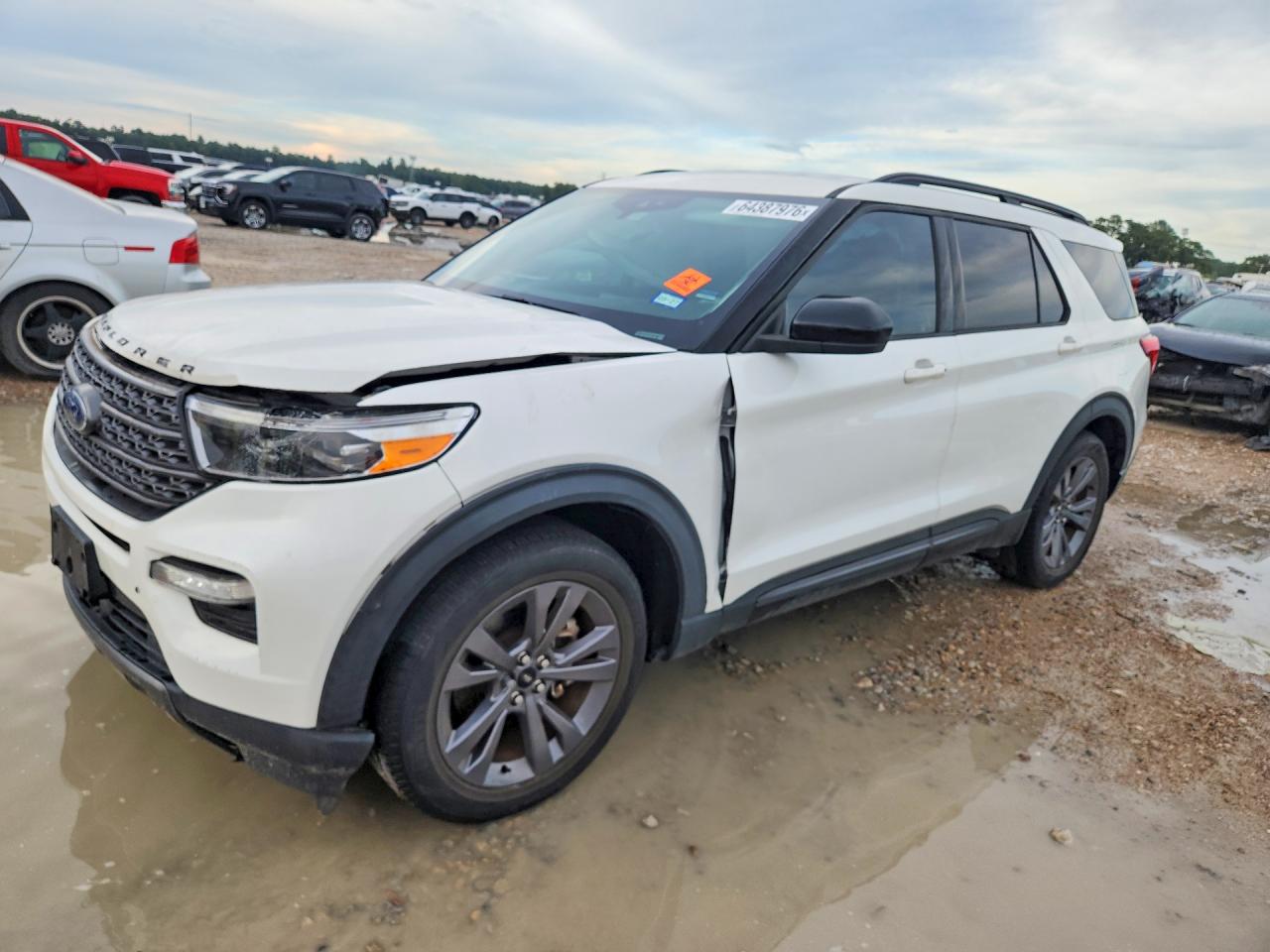 2022 FORD EXPLORER XLT | 1FMSK7DH7NGA75462 | UPCARS