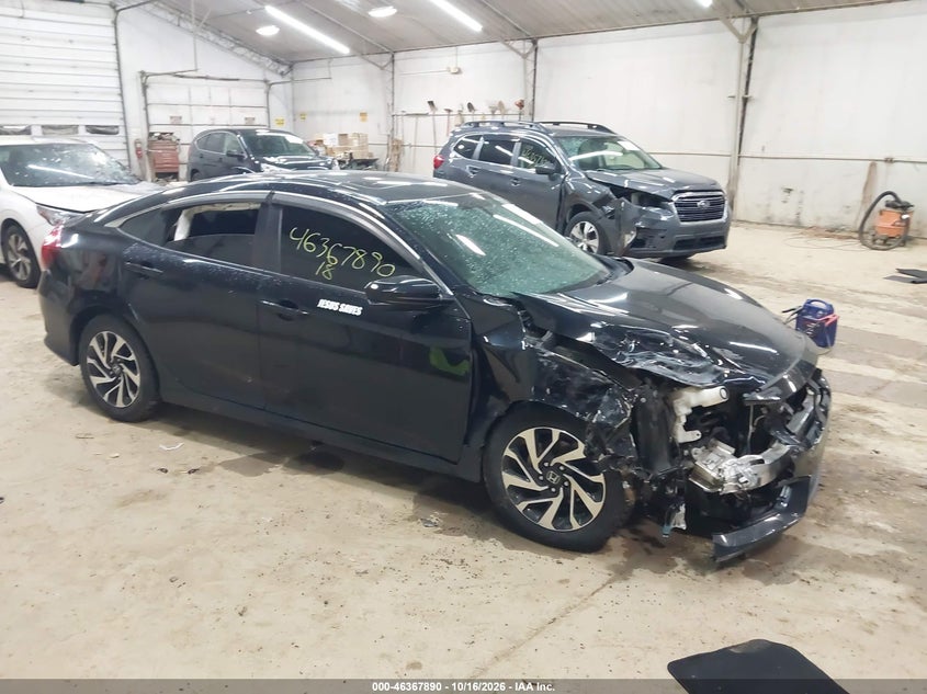 2018 HONDA CIVIC EX | 2HGFC2F7XJH560740 | UPCARS