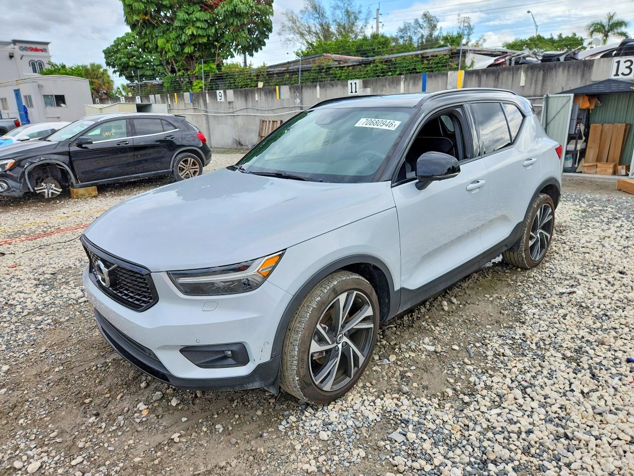 2021 VOLVO XC40 T5 R-DESIGN | YV4162UM7M2482856 | UPCARS