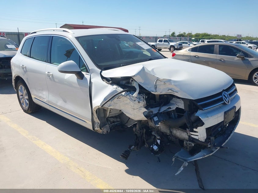 2013 VOLKSWAGEN TOUAREG VR6 SPORT | WVGEF9BP2DD013197 | UPCARS