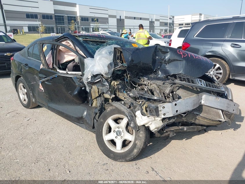 2015 HONDA CIVIC LX | 2HGFB2F55FH525015 | UPCARS