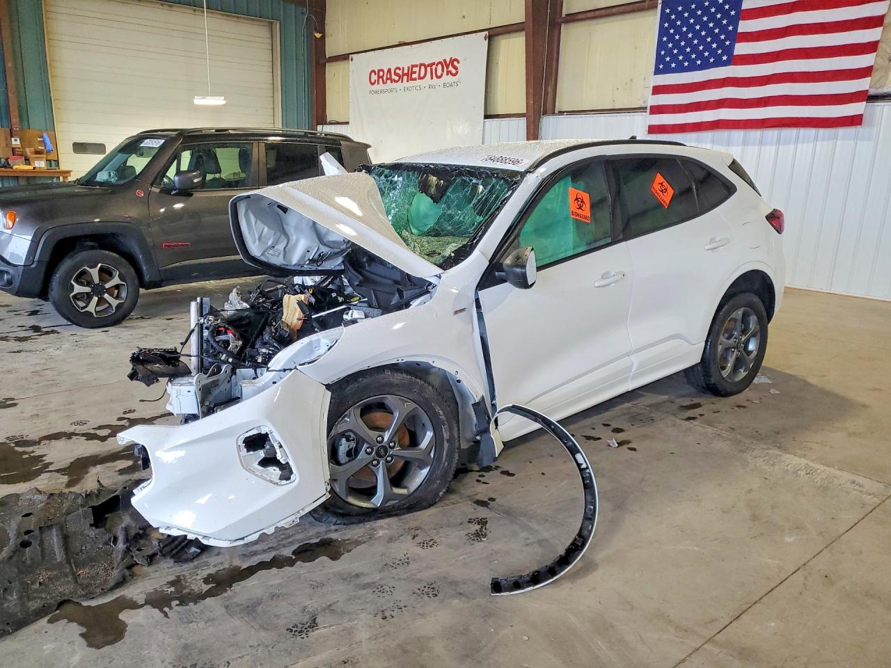 2023 FORD ESCAPE ST LINE | 1FMCU0MN7PUA79947 | UPCARS