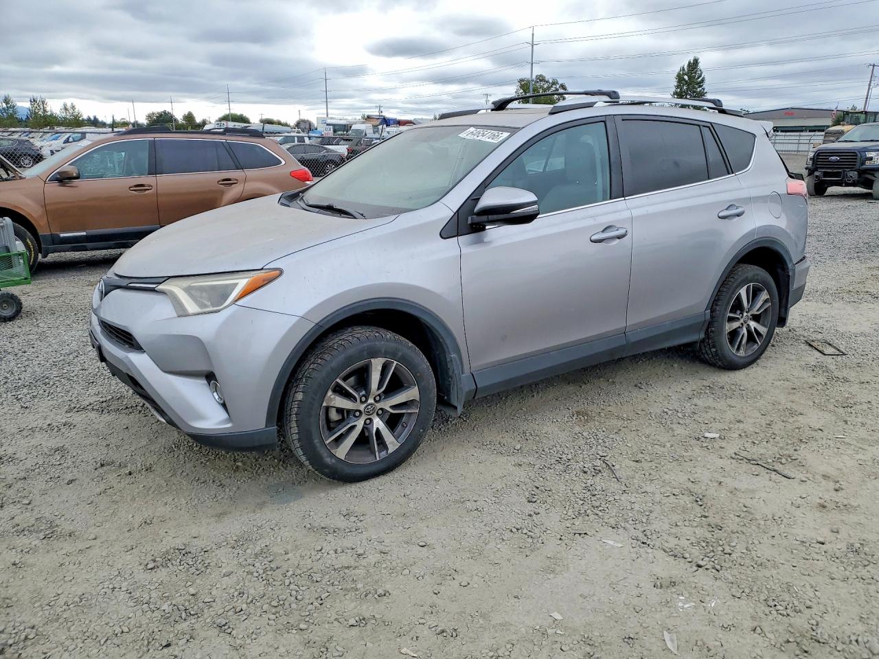 2016 TOYOTA RAV4 XLE | 2T3RFREV0GW526911 | UPCARS