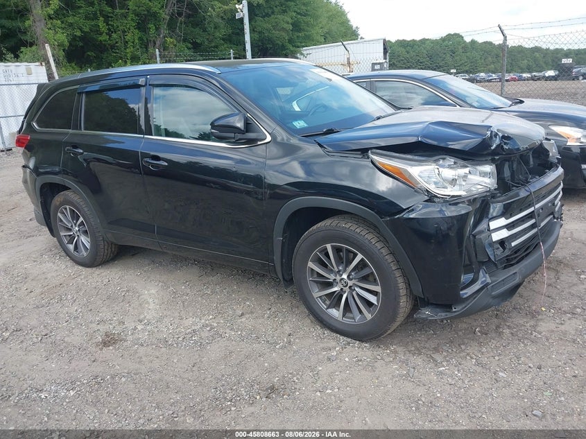 2017 TOYOTA HIGHLANDER XLE | 5TDJZRFH4HS375135 | UPCARS