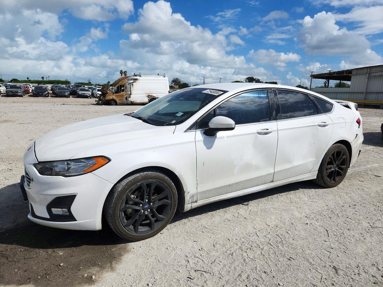 2019 FORD FUSION SE | 3FA6P0HD7KR215400 | UPCARS