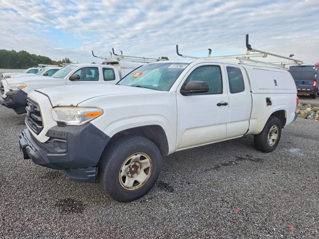 2017 TOYOTA TACOMA SR | 5TFRX5GN1HX088237 | UPCARS