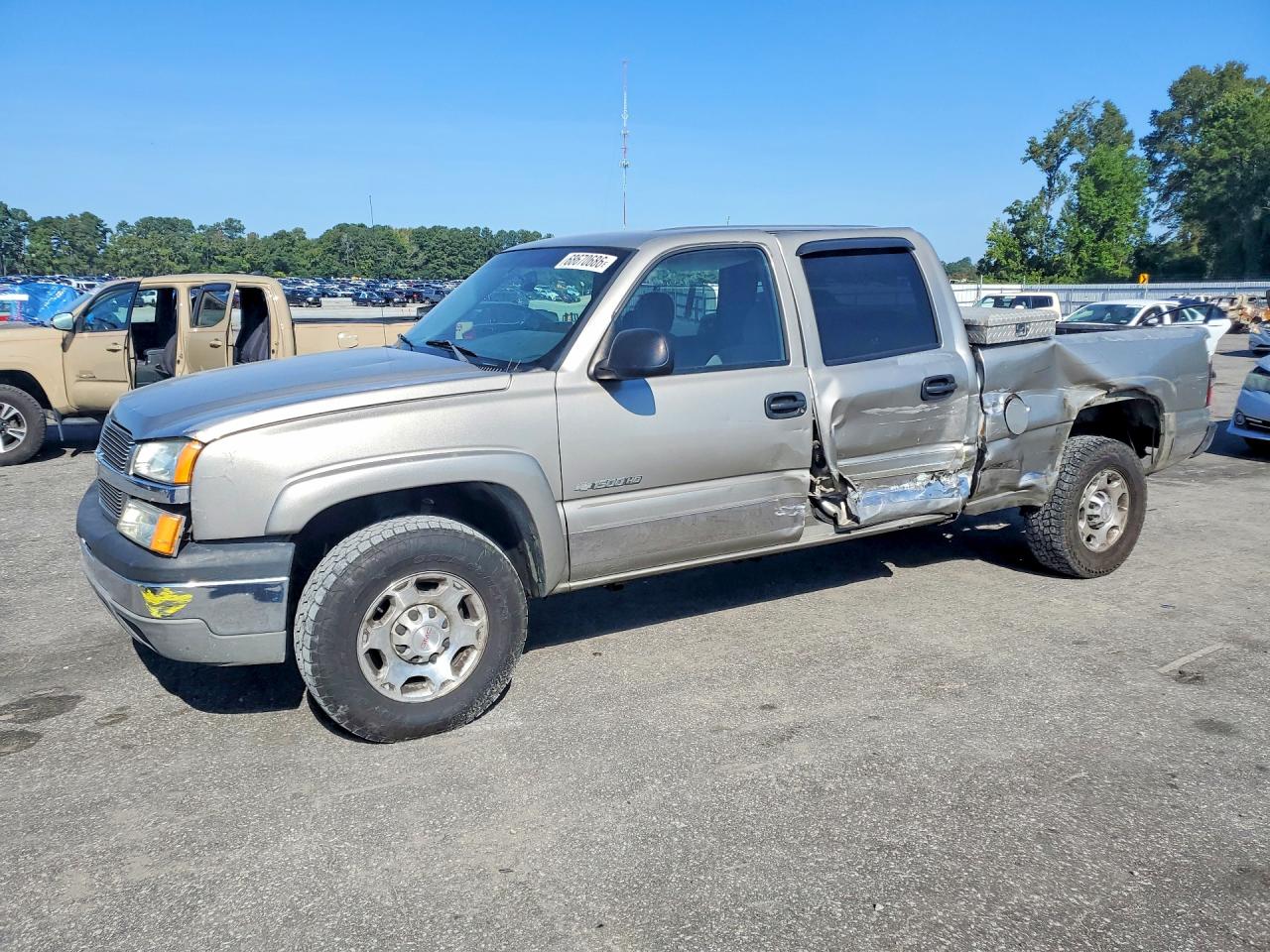 2003 CHEVROLET SILVERADO C1500 HEAVY DUTY | 1GCGC13U83F146206 | UPCARS