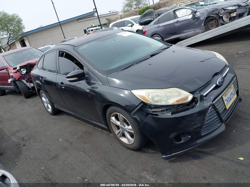 2013 FORD FOCU SE | 1FADP3F27DL153704 | UPCARS