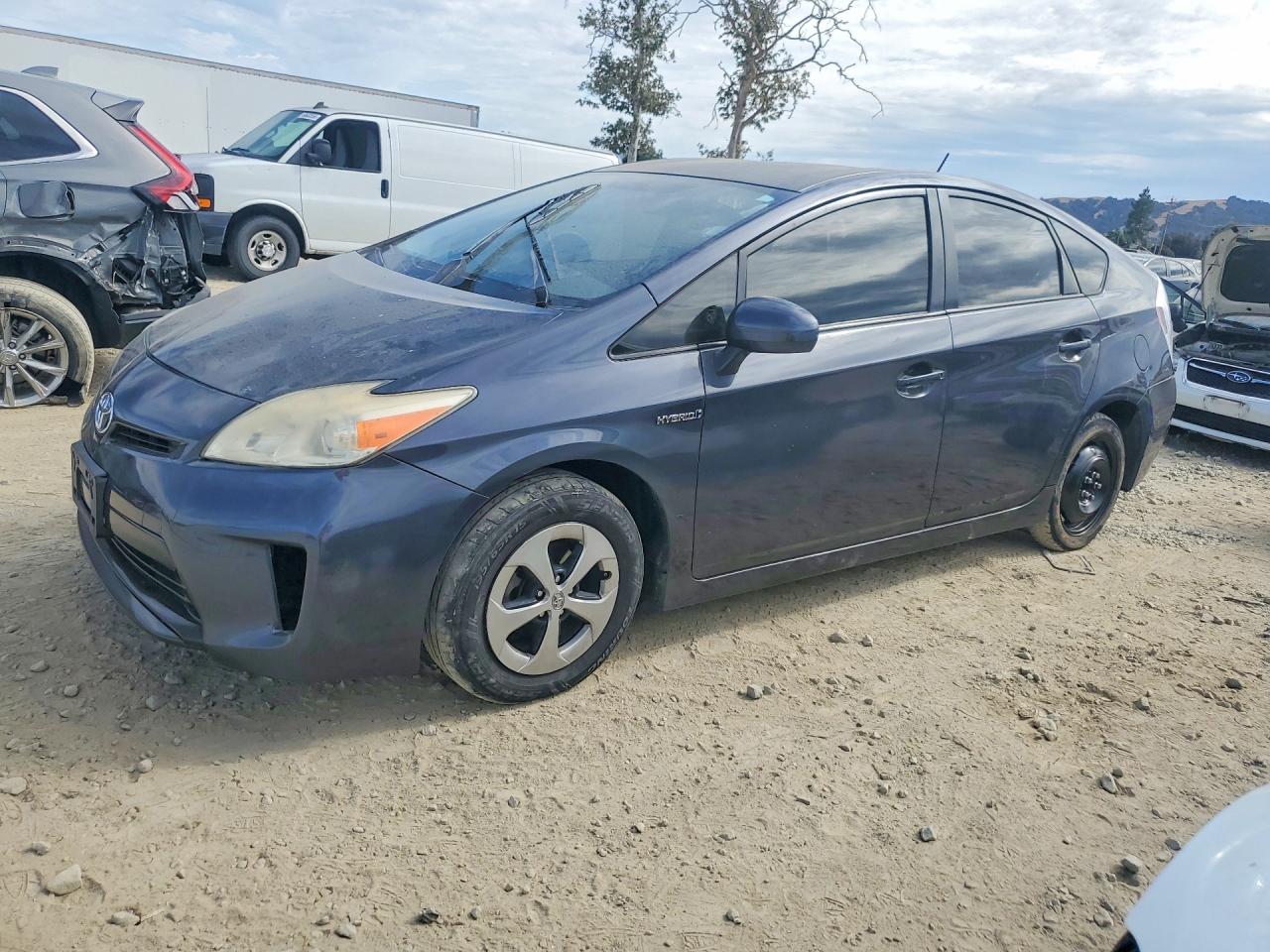2013 TOYOTA PRIUS TWO | JTDKN3DU4D5650712 | UPCARS