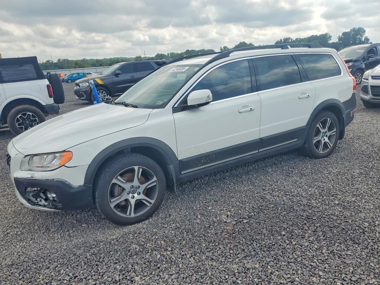 2015 VOLVO XC70 T6 PREMIER | YV4902NK6F1209479 | UPCARS