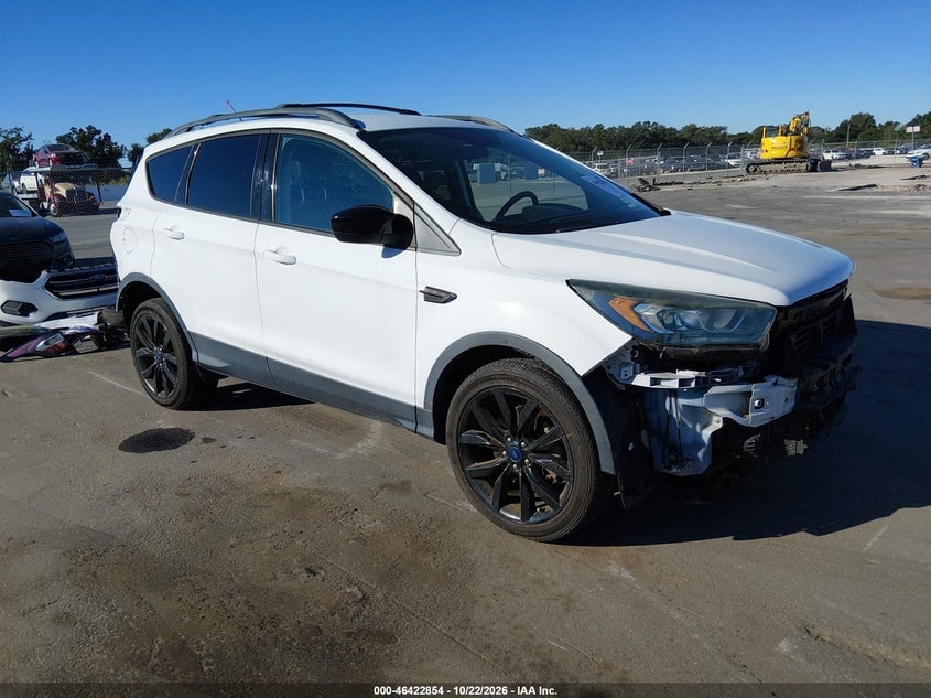 2017 FORD ESCAPE SE | 1FMCU0G96HUB57070 | UPCARS