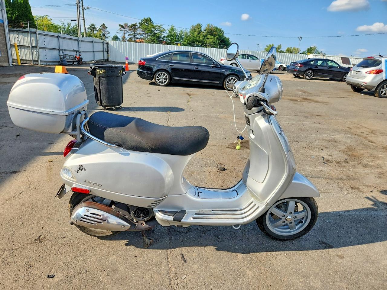 2009 VESPA SCOOTER 150 | ZAPM448F595017672 | UPCARS