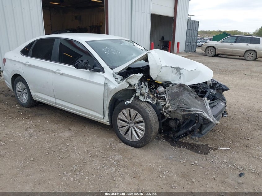 2019 VOLKSWAGEN JETTA 1.4T R-LINE/1.4T S/1.4T SE | 3VWC57BU1KM190234 | UPCARS