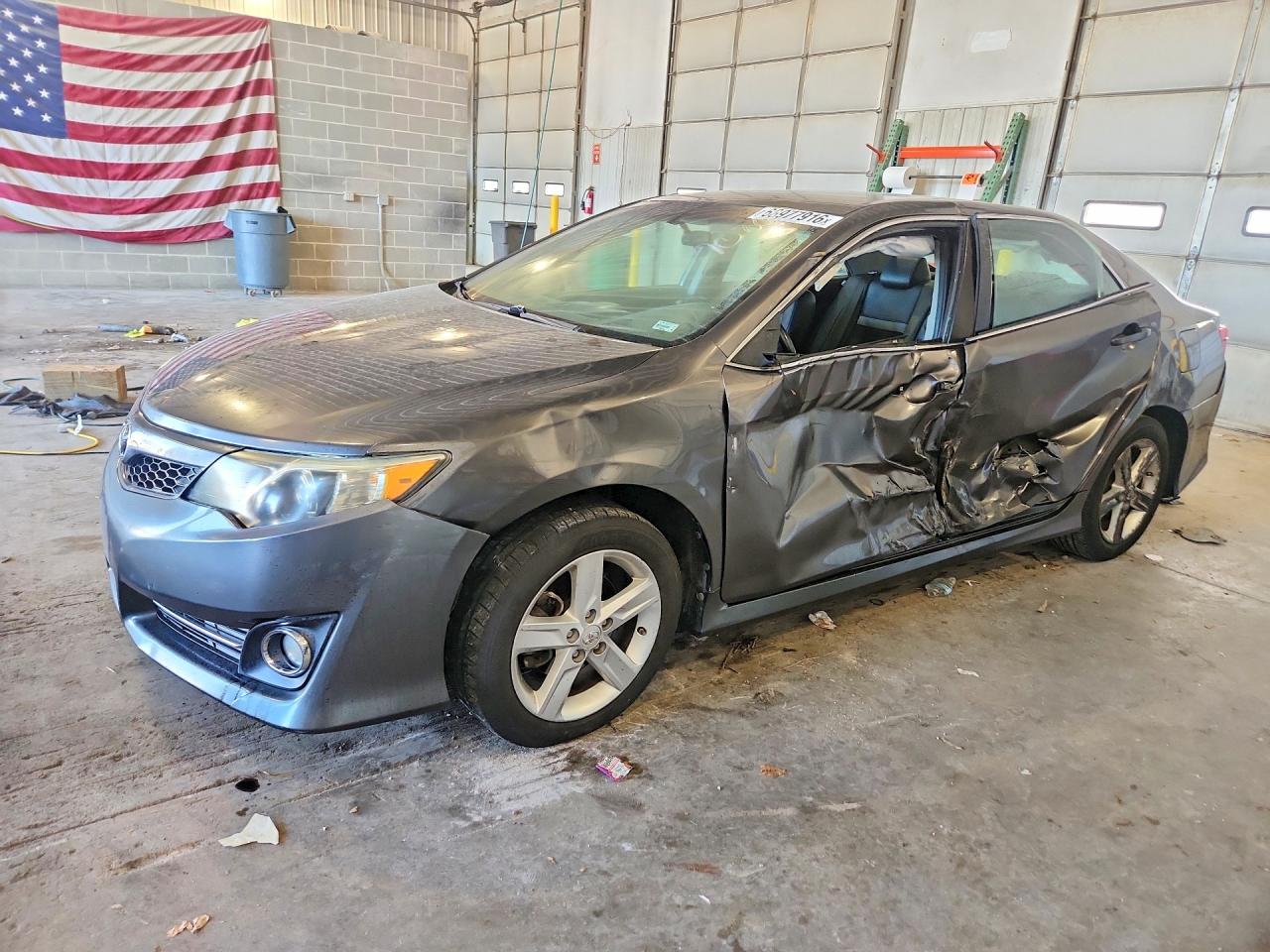 2014 TOYOTA CAMRY SE | 4T1BF1FK5EU791711 | UPCARS