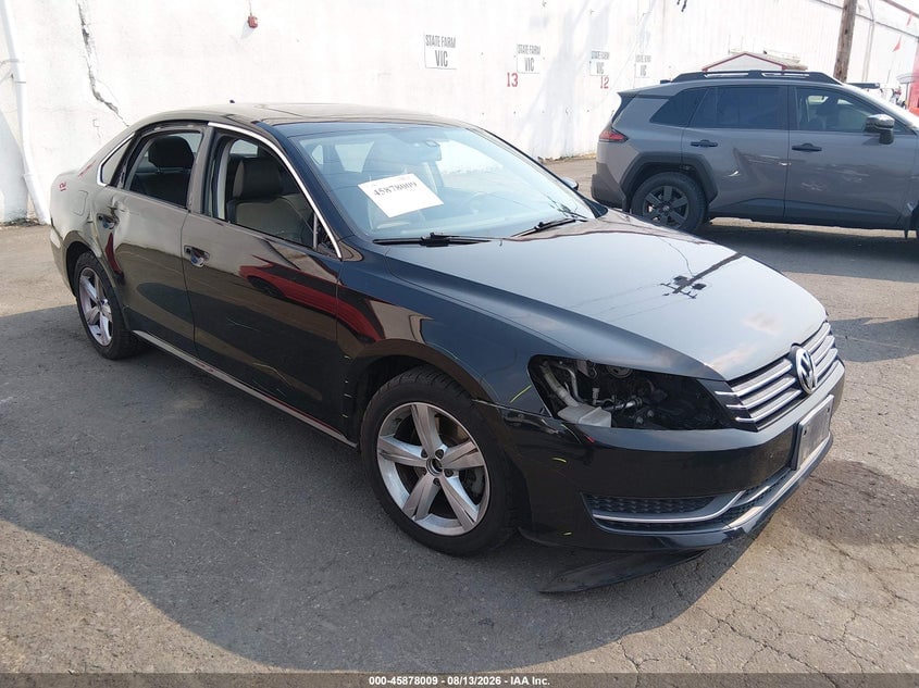 2013 VOLKSWAGEN PASSAT 2.5L SE | 1VWBP7A33DC072348 | UPCARS