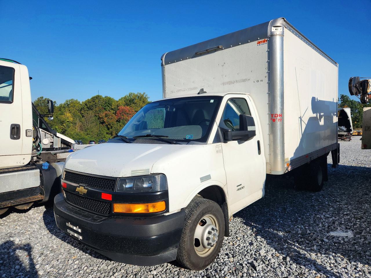 2020 CHEVROLET EXPRESS BOX TRUCK | 1HA6GUCG2LN012854 | UPCARS
