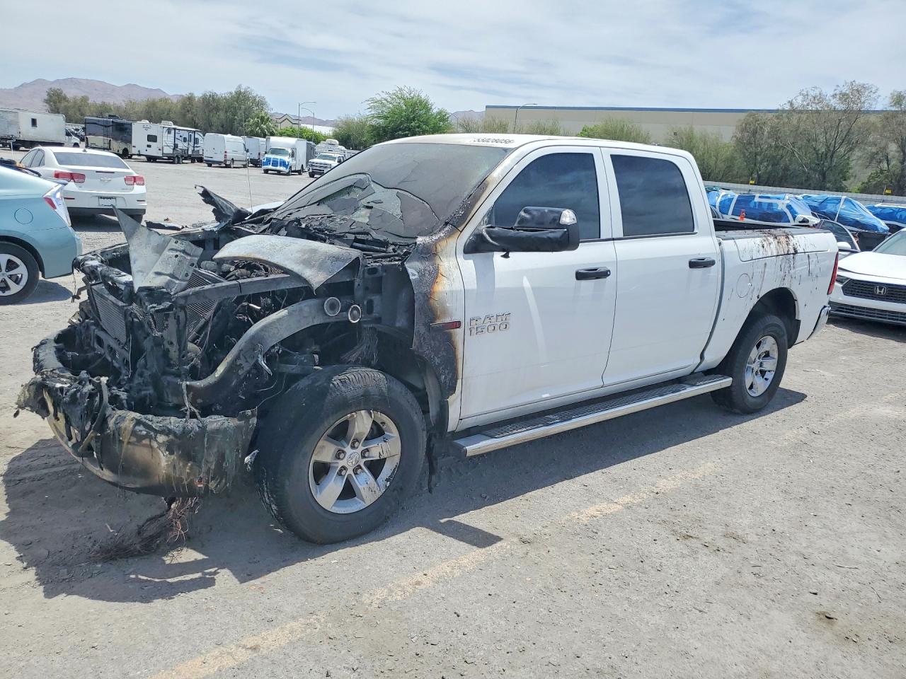 2015 RAM 1500 ST | 1C6RR7KM2FS691302 | UPCARS