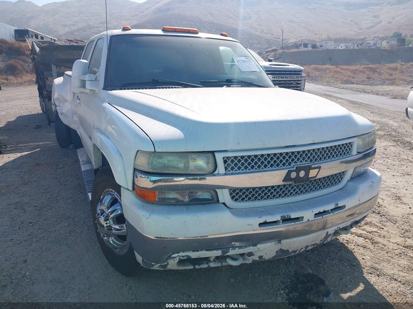 2001 CHEVROLET SILVERADO 3500 LS | 1GCJC33U01F174709 | UPCARS