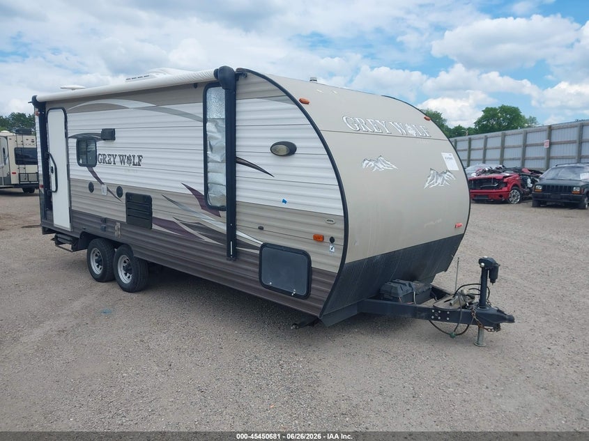 2015 FOREST RIVER GREY WOLF | 4X4TCKU24FK029164 | UPCARS