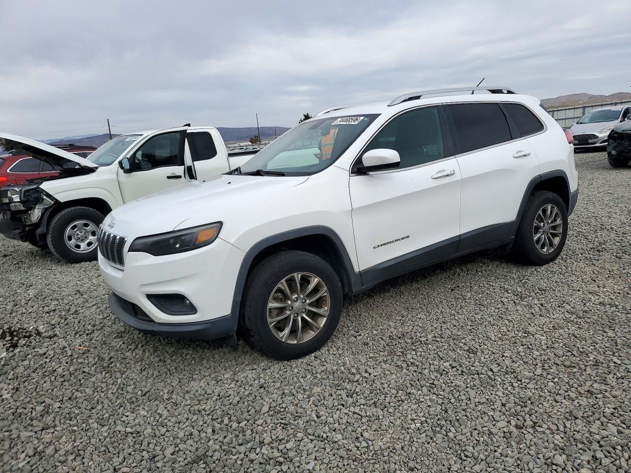2019 JEEP CHEROKEE LATITUDE PLUS | 1C4PJMLX9KD119009 | UPCARS