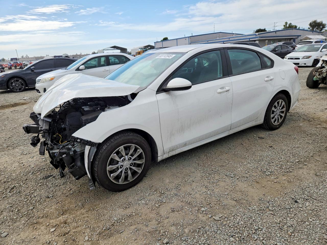 2024 KIA FORTE LX | 3KPF24AD0RE824159 | UPCARS