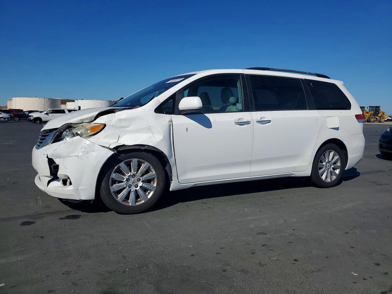 2011 TOYOTA SIENNA XLE 7-PASSENGER | 5TDDK3DC9BS001780 | UPCARS