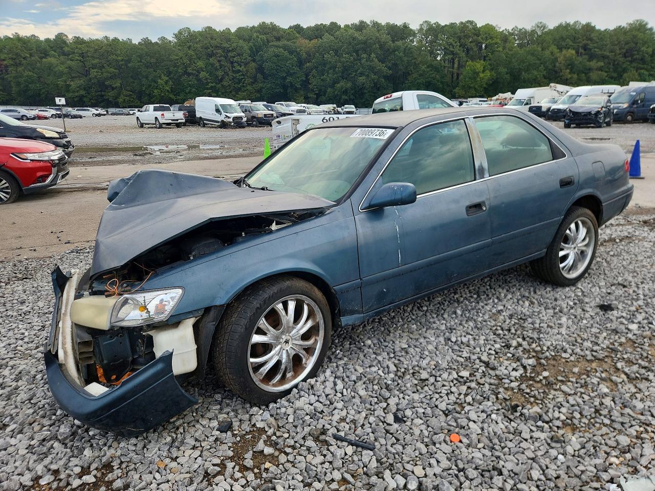 2000 TOYOTA CAMRY CE | 4T1BG22K8YU758571 | UPCARS