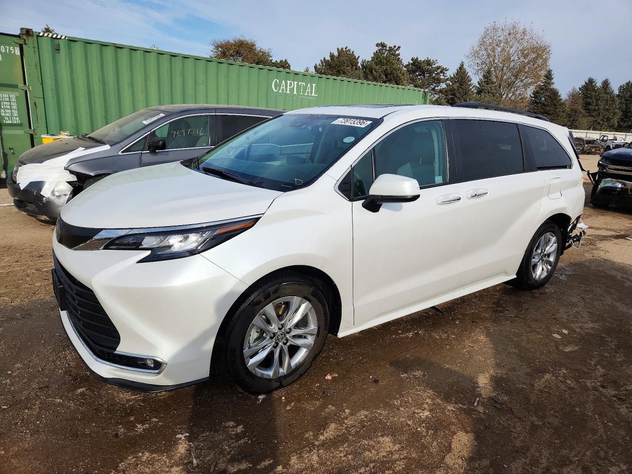 2023 TOYOTA SIENNA XLE | 5TDJSKFC8PS087259 | UPCARS